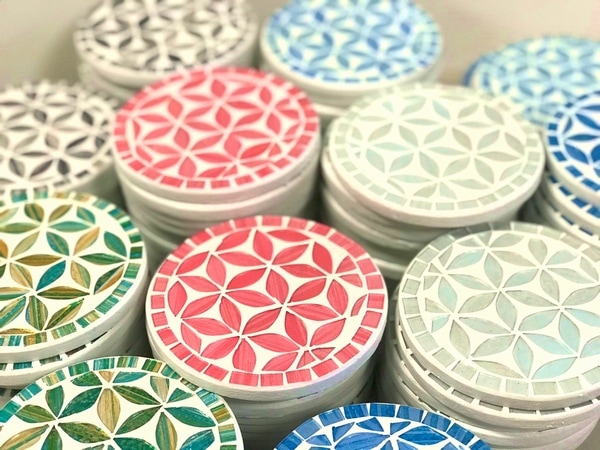 再入荷＆新色入荷】モザイクガラスのコースター【丸形】 キラキラの